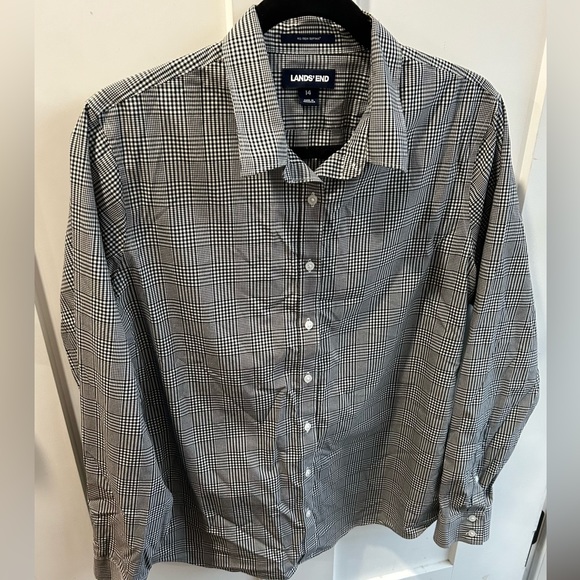 Land’s End Black & White Checkered No Iron Blouse - Picture 1 of 4